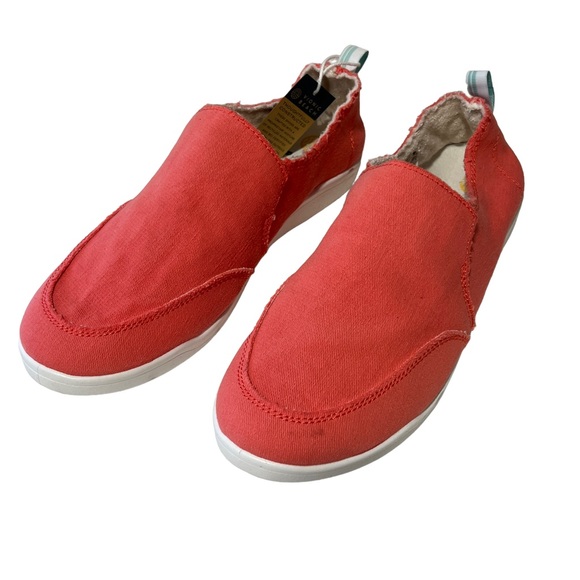Vionic Malibu slip on sneaker - Picture 1 of 5